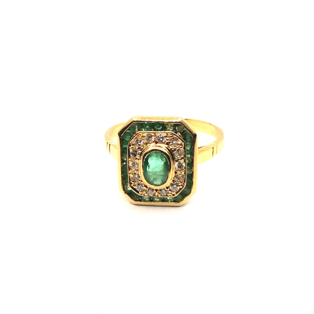 Yellow gold, emerald and diamond ring