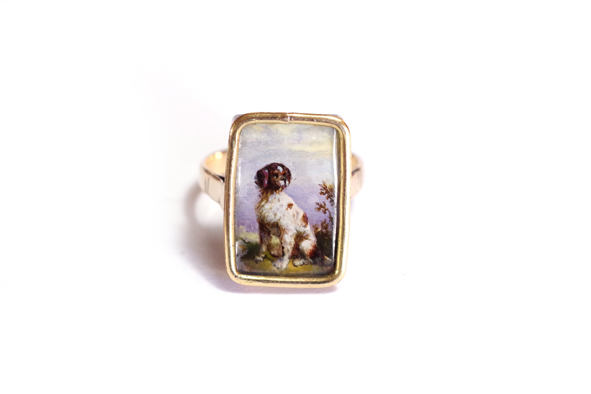 Bague chien en or