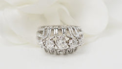 Bague Art Déco en or blanc et platine, diamants