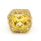 MYANMAR Bague en or jaune et saphir d'occasion