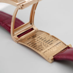 Montre CORUM "Tobogan Flip Up" en or rose et quartz