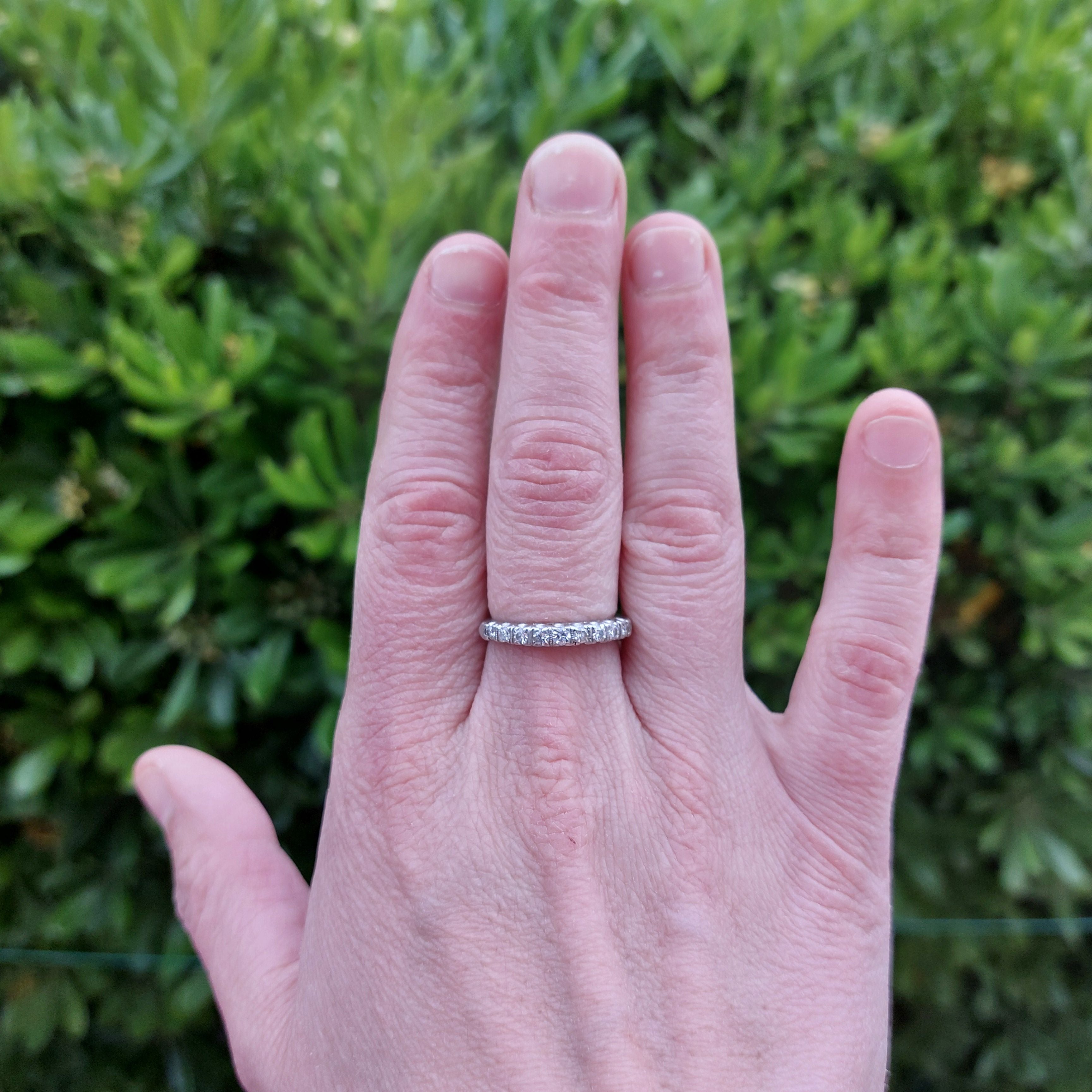 DEMI-ALLIANCE AMERICAINE, PLATINE ET DIAMANTS