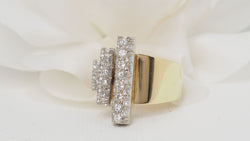 Bague en or bicolore et diamants