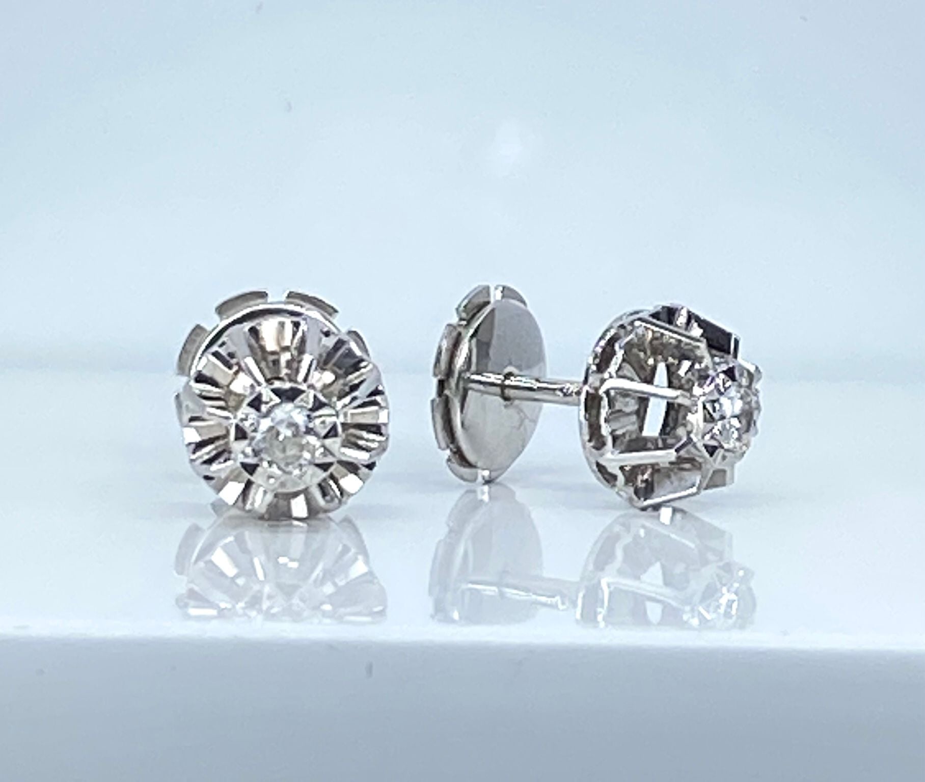 Boucles d'oreilles en or blanc et diamants