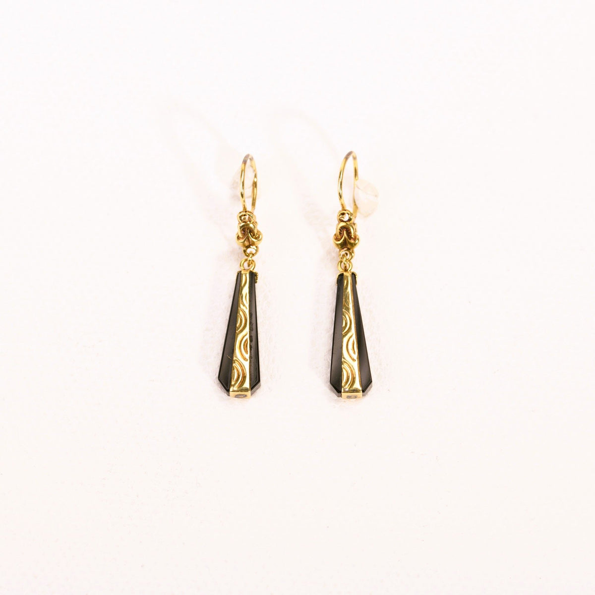 Boucles d'oreilles Dormeuses pendantes en onyx et or jaune