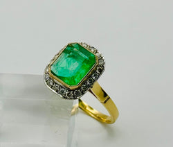 Bague Majestad Esmeralda en or jaune et platine avec émeraude et diamants