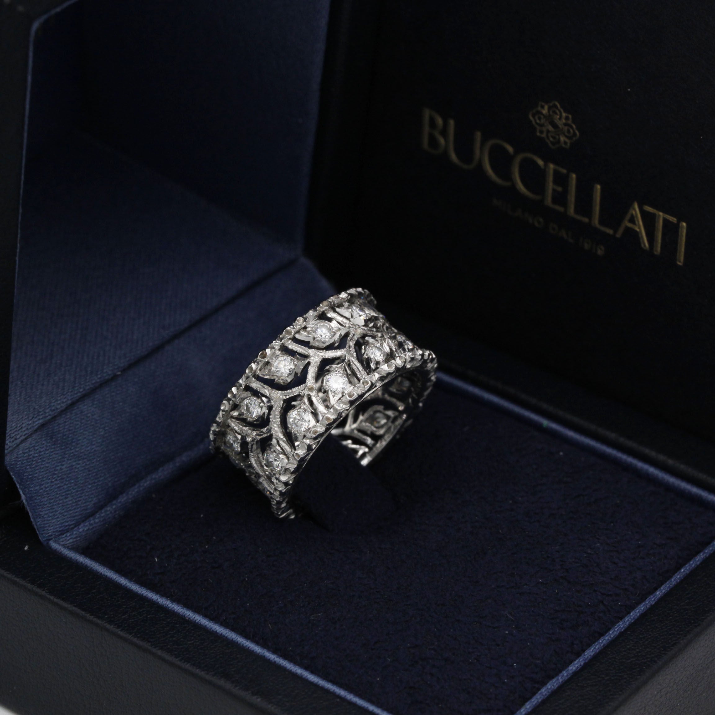 Bague BUCCELLATI Éternelle Ramage en or blanc et diamants