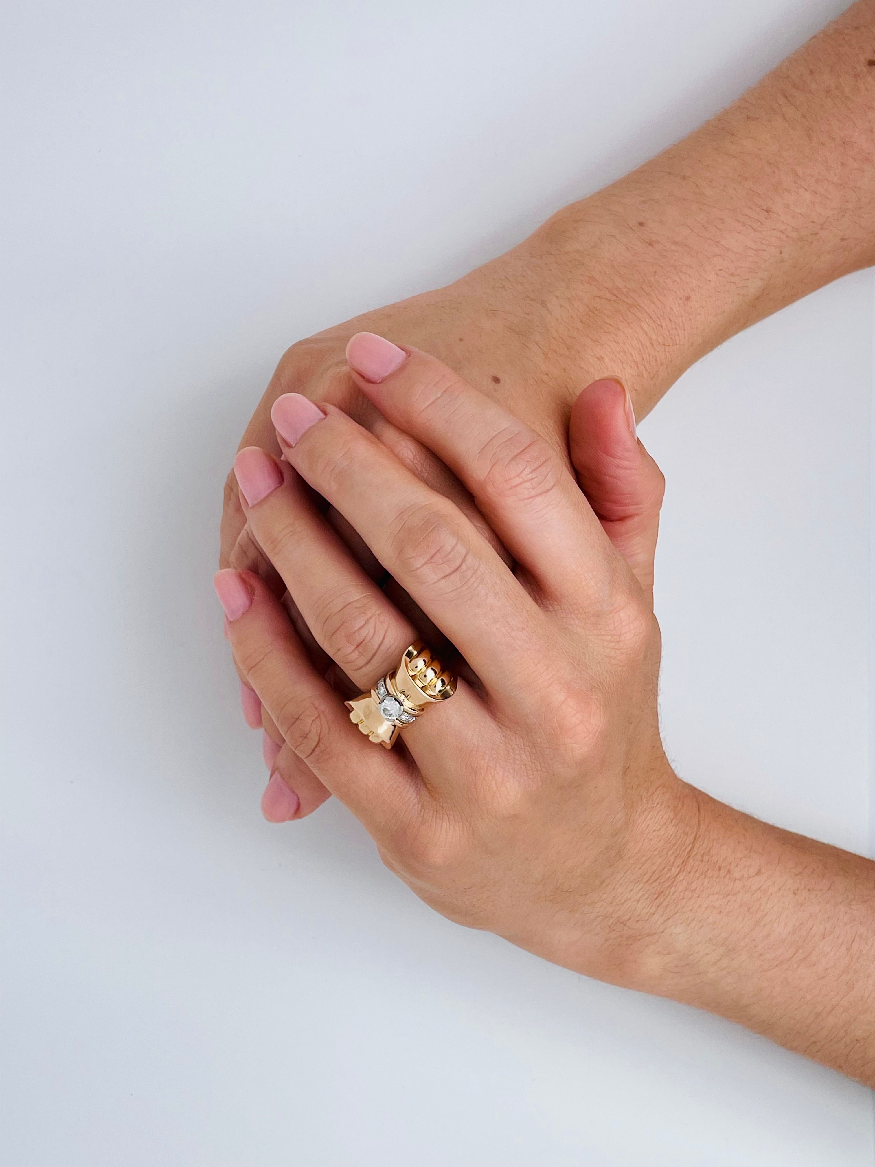 Bague Tank nœud en or rose et diamants