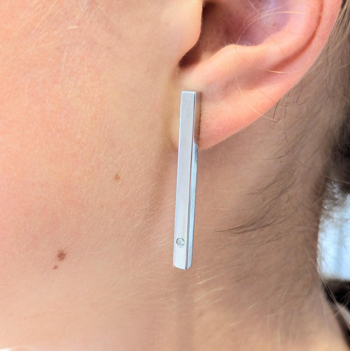 Boucles d'oreilles en or blanc et diamants