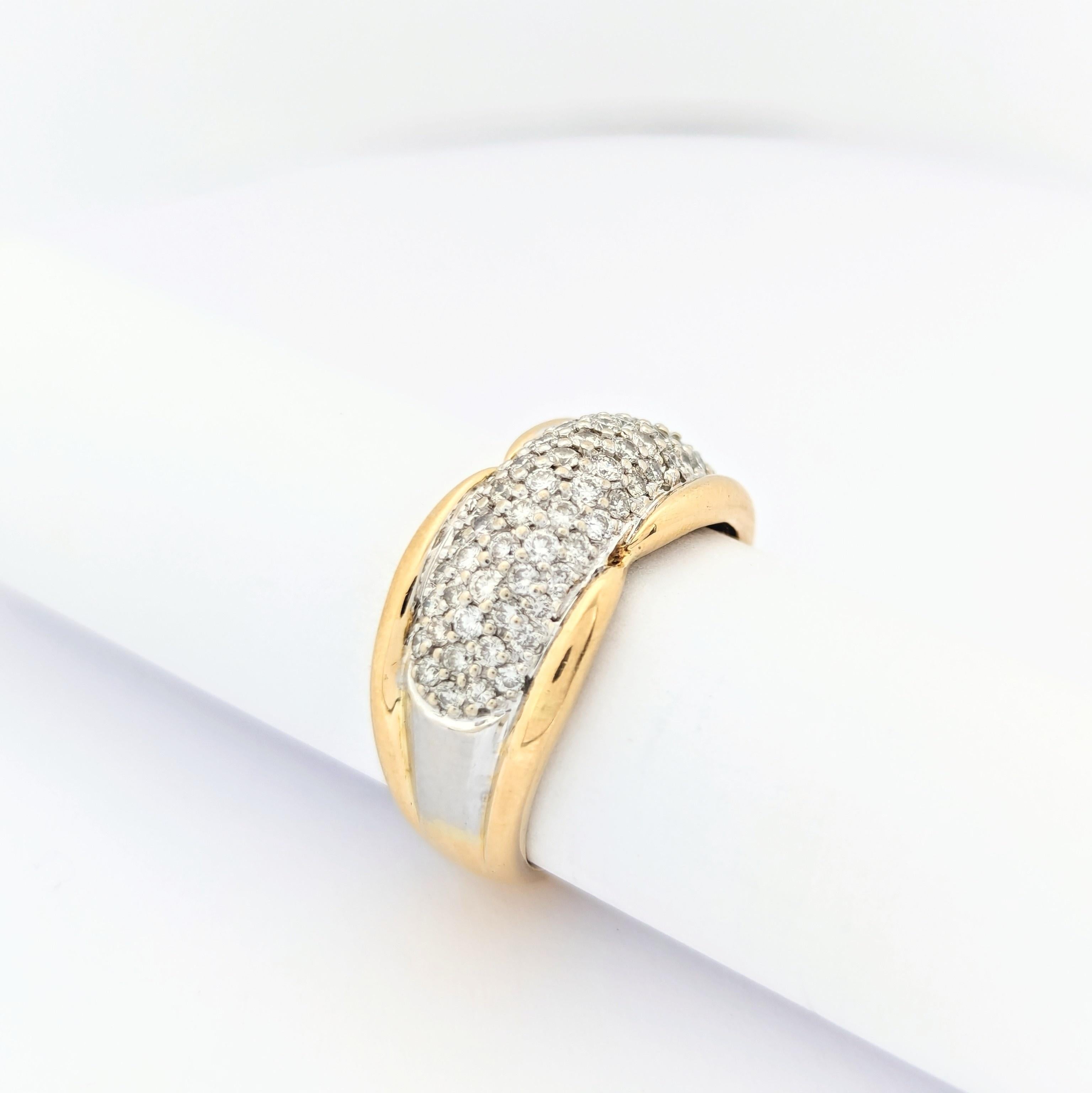 Jonc ring in yellow gold and pavé diamonds