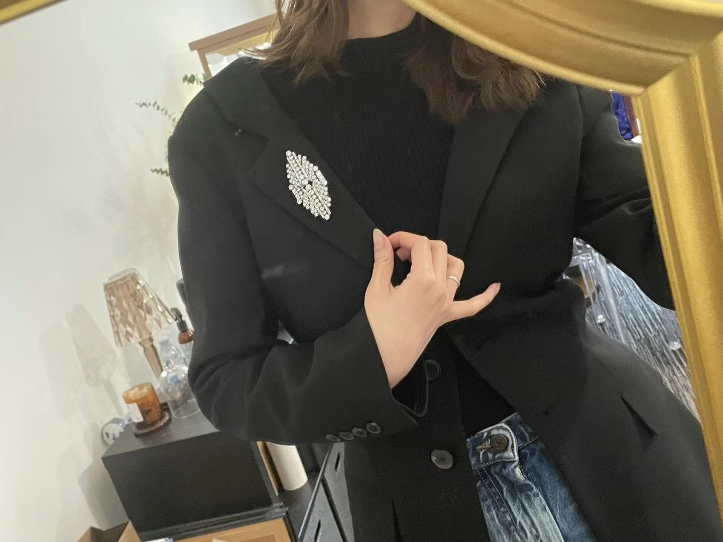 Double clip brooches in white gold, platinum, and diamonds