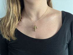 Croix Filigranée En Or Jaune