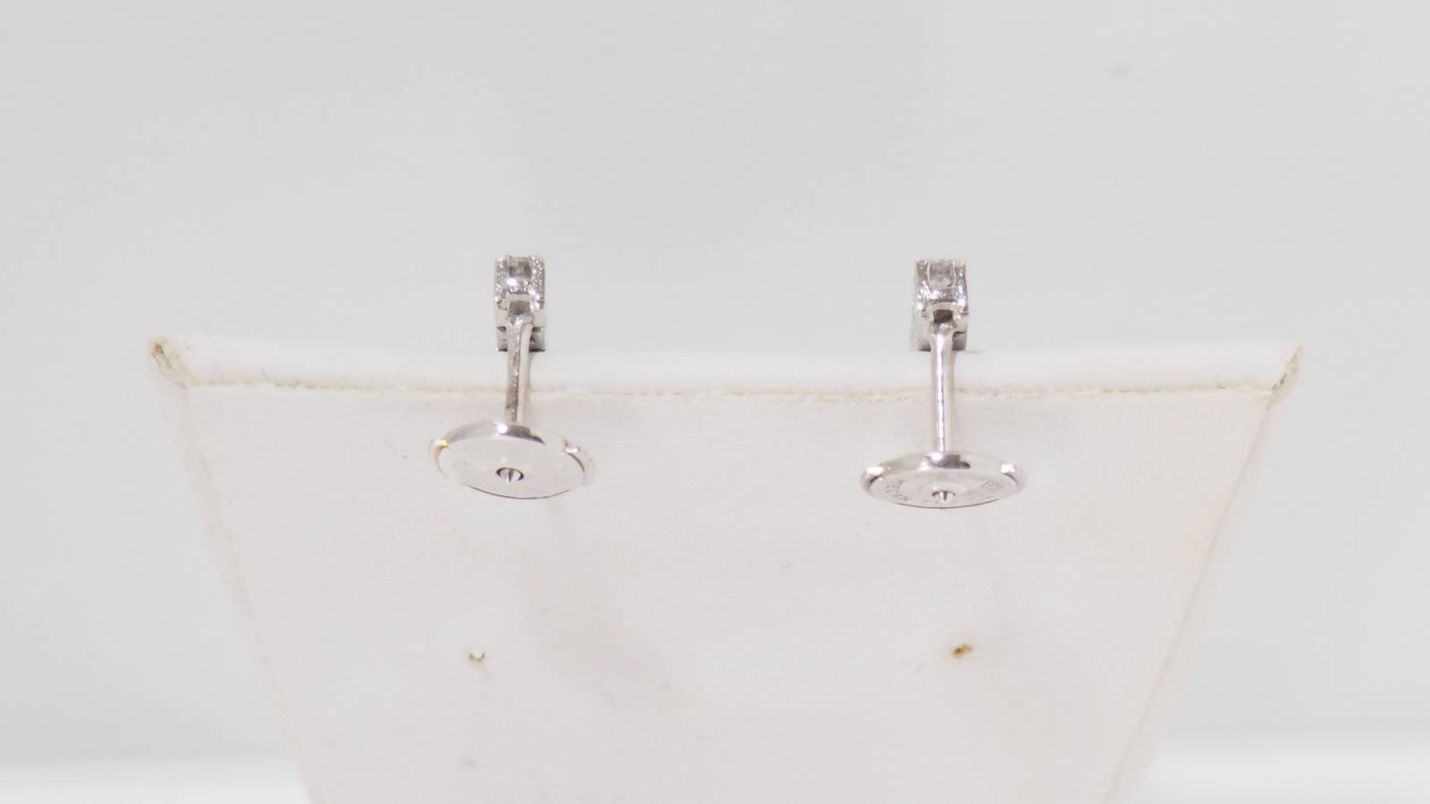 Boucles d'oreilles en or blanc, améthystes et diamants