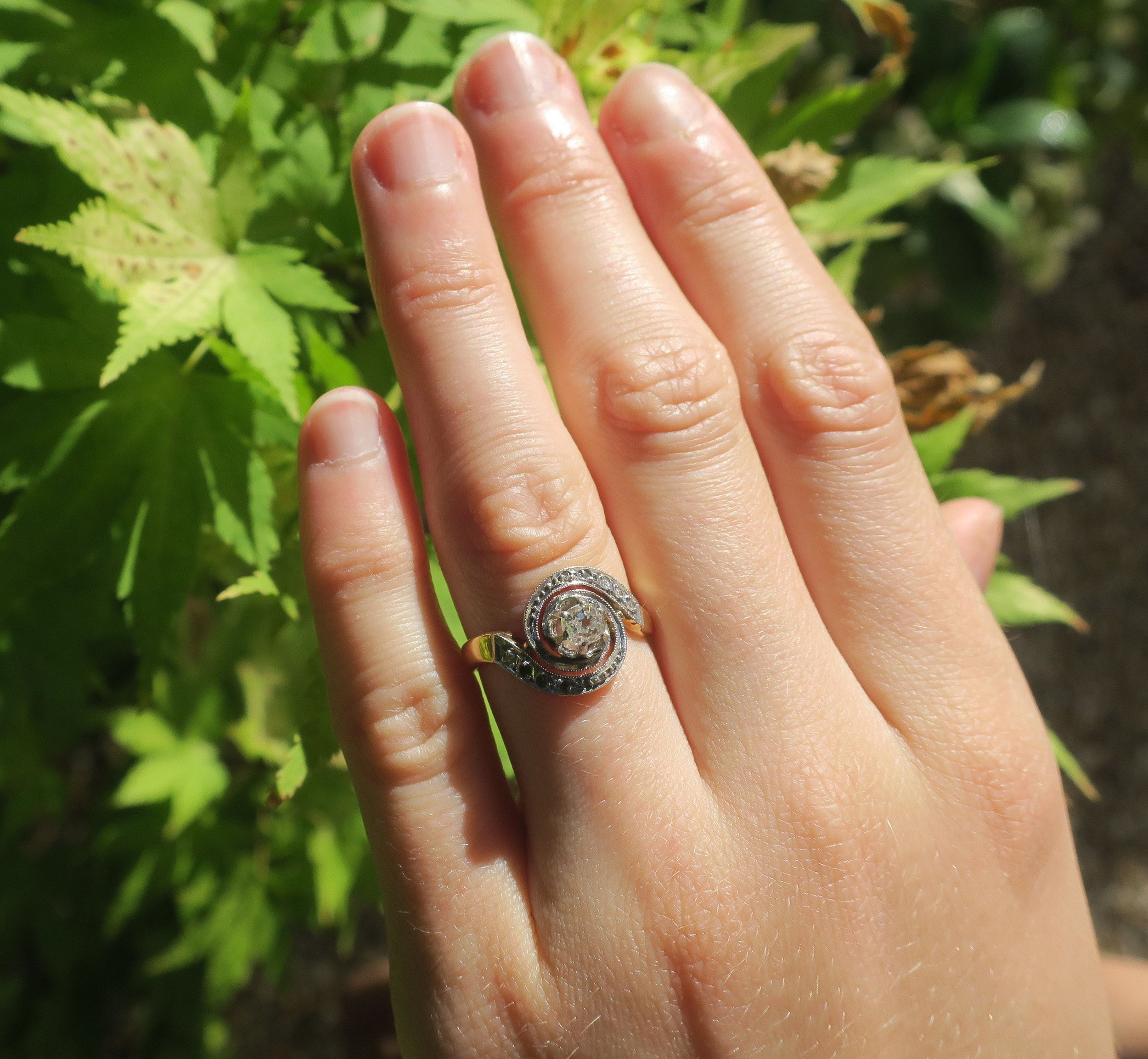 Bague Tourbillon diamants