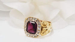 Ring In Yellow Gold, Garnet And Rose Cut Diamonds 