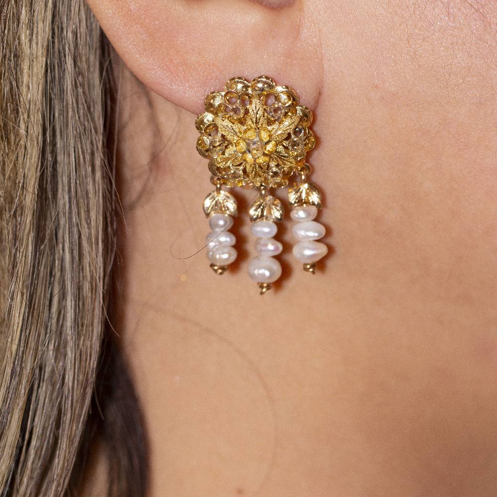 Boucles d'oreilles originales KESHI1900 avec diamants