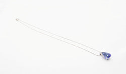 Collier maille cobra en or blanc et saphir