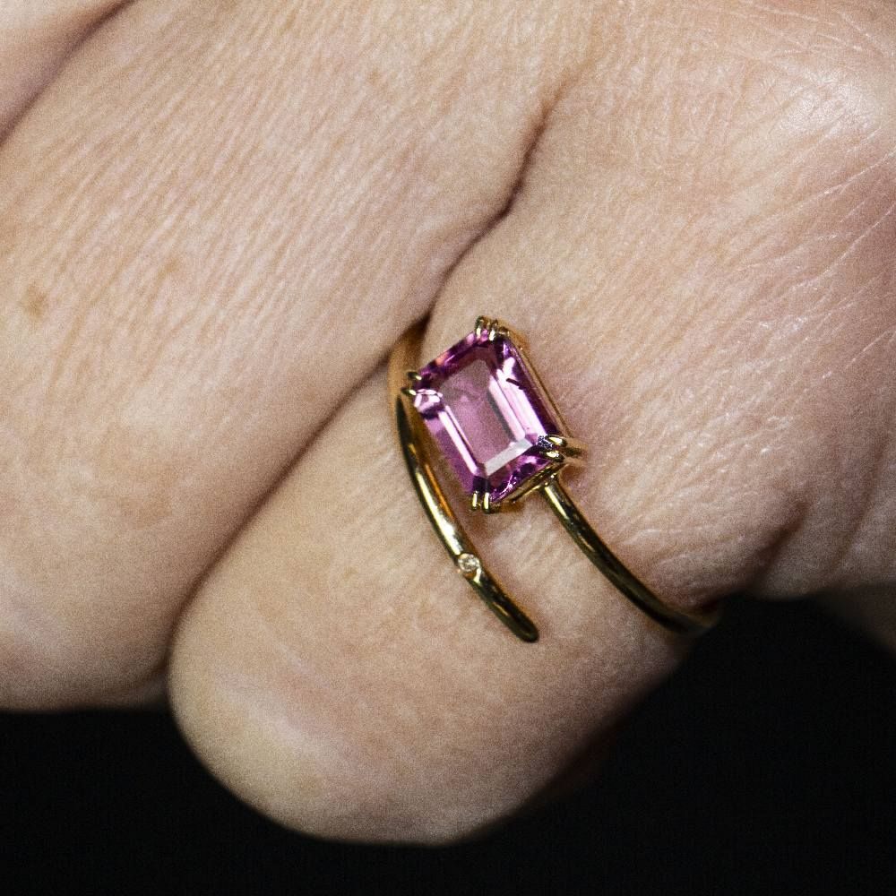 Ring RAY in yellow gold, tourmaline and diamond