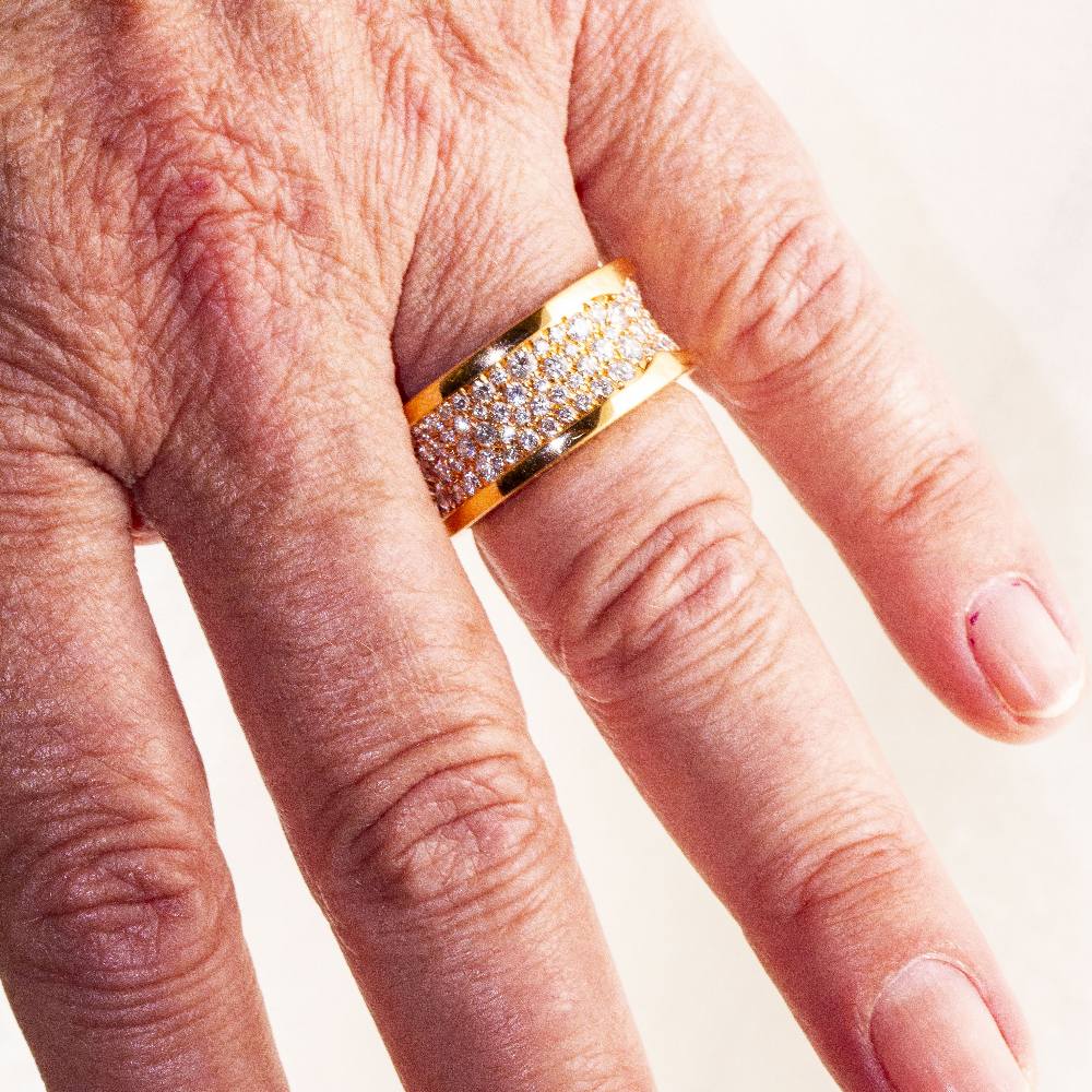 Bague Bandeau BULGARI "B.zero1" en or jaune et diamants