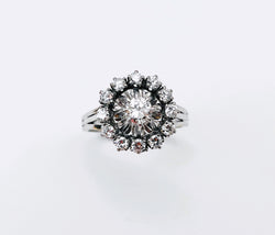 Bague marguerite diamants en or blanc et platine