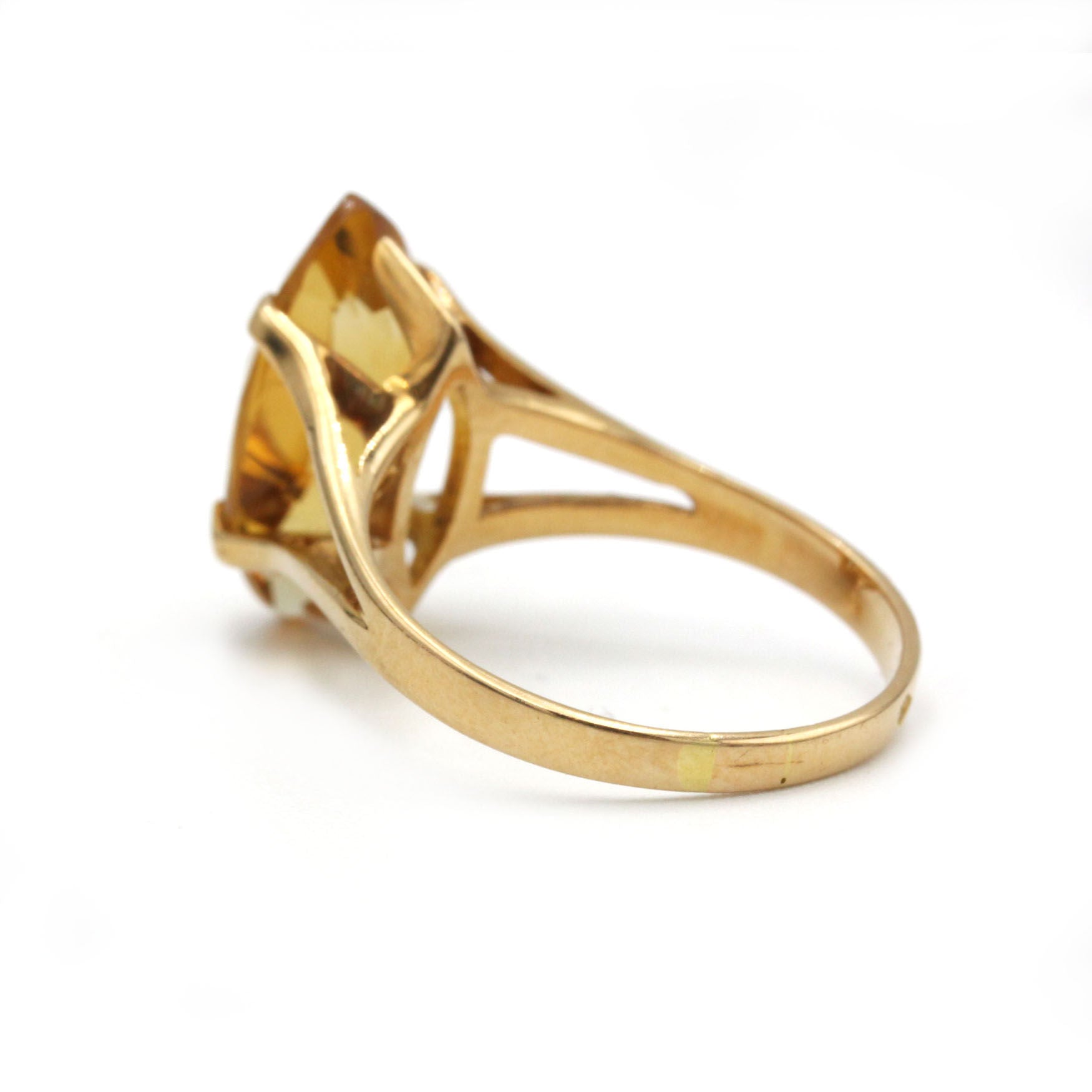 Bague - Or jaune et citrine