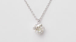 Collier solitaire en or blanc et diamant 1,40ct