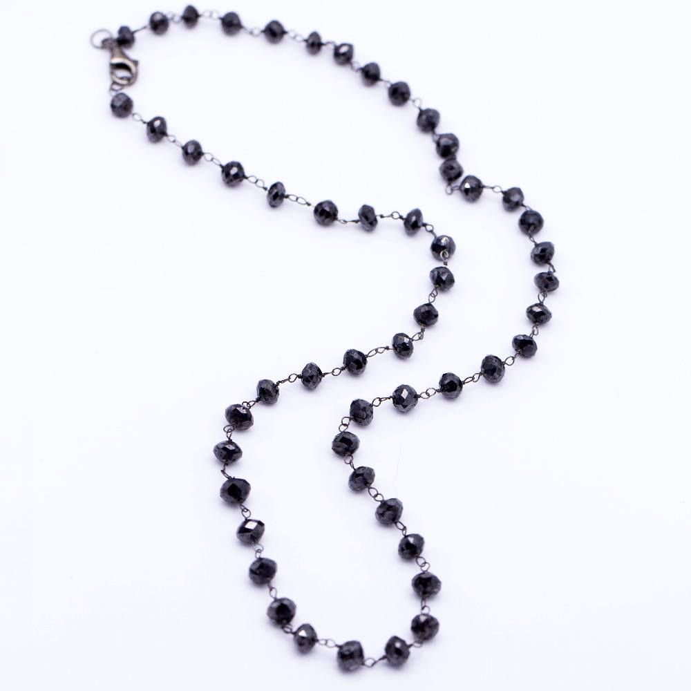 Collier en diamant noir. Deuxième main