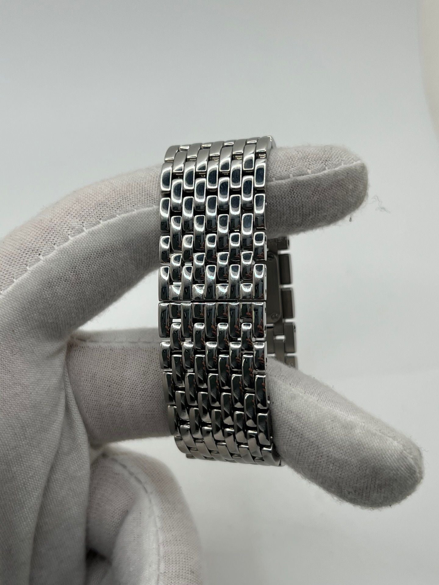 Montre CARTIER Panthère Ruban en acier et nacre