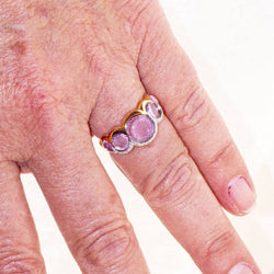 Bague en or rose avec améthyste