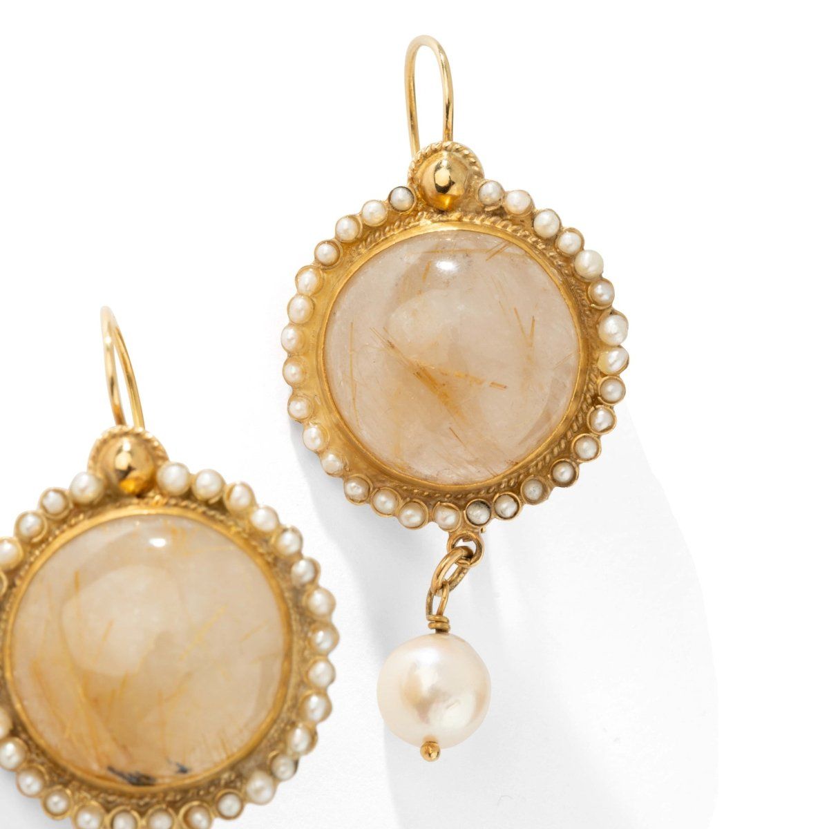 Boucles d'oreilles Pendantes en or jaune, quartz et perles