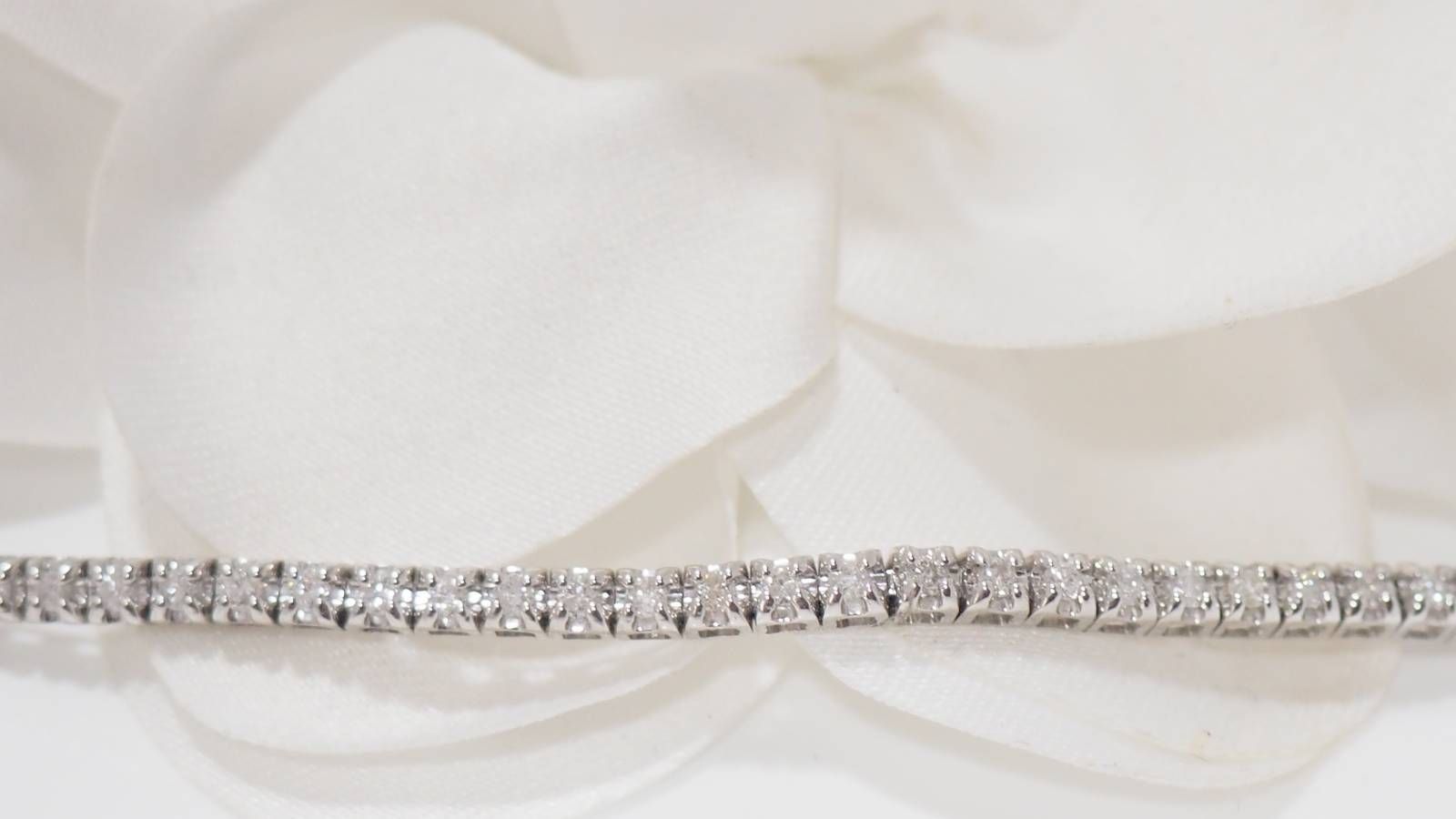 Bracelet rivière en or blanc et diamants 1ct