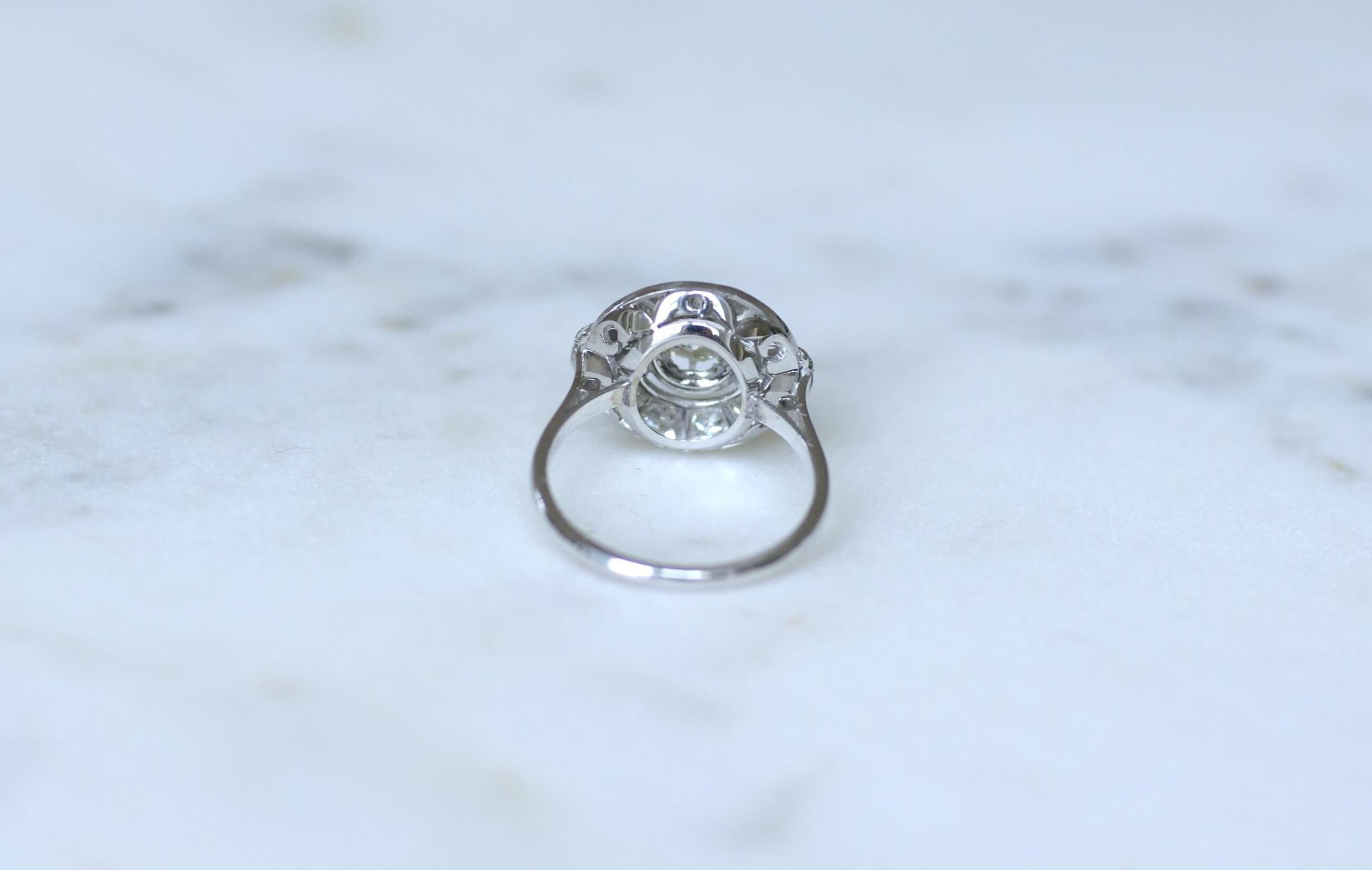 Bague Cible Art Déco Diamants 1,05 Cts sur Or blanc et Platine