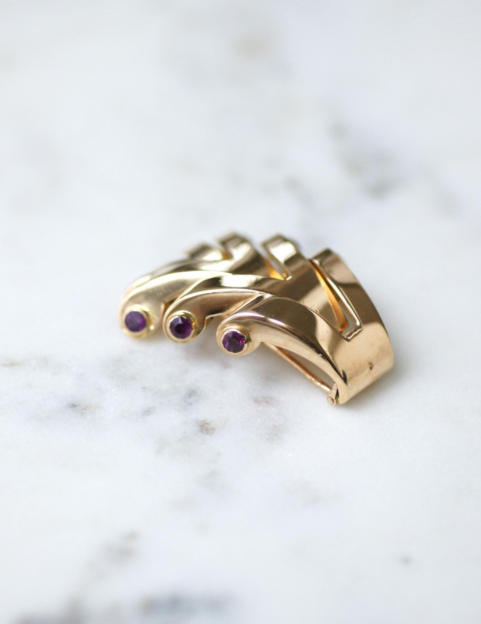 Brooch Clip Boucheron Ruby on Pink Gold 40's