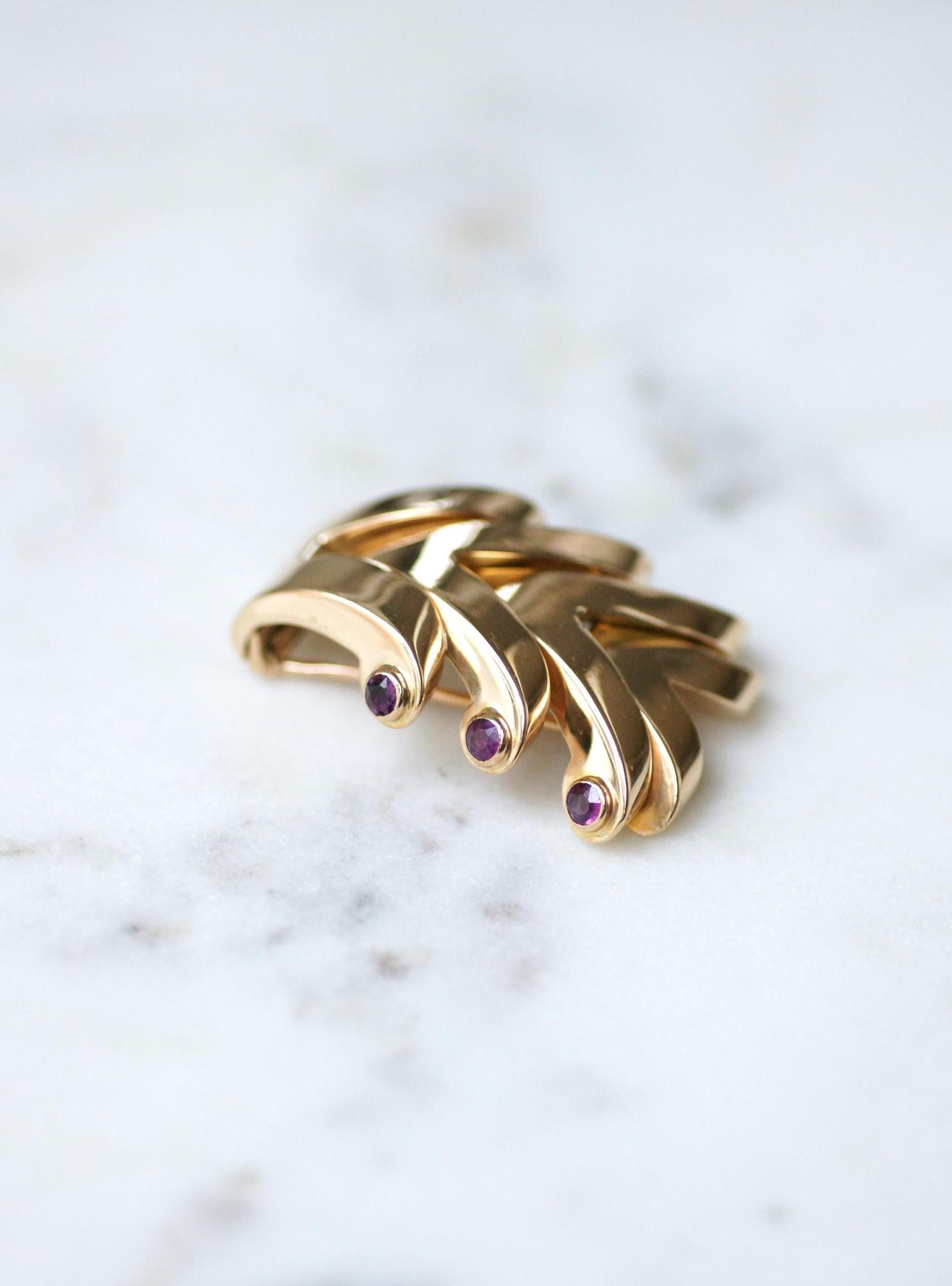 Brooch Clip Boucheron Ruby on Pink Gold 40's