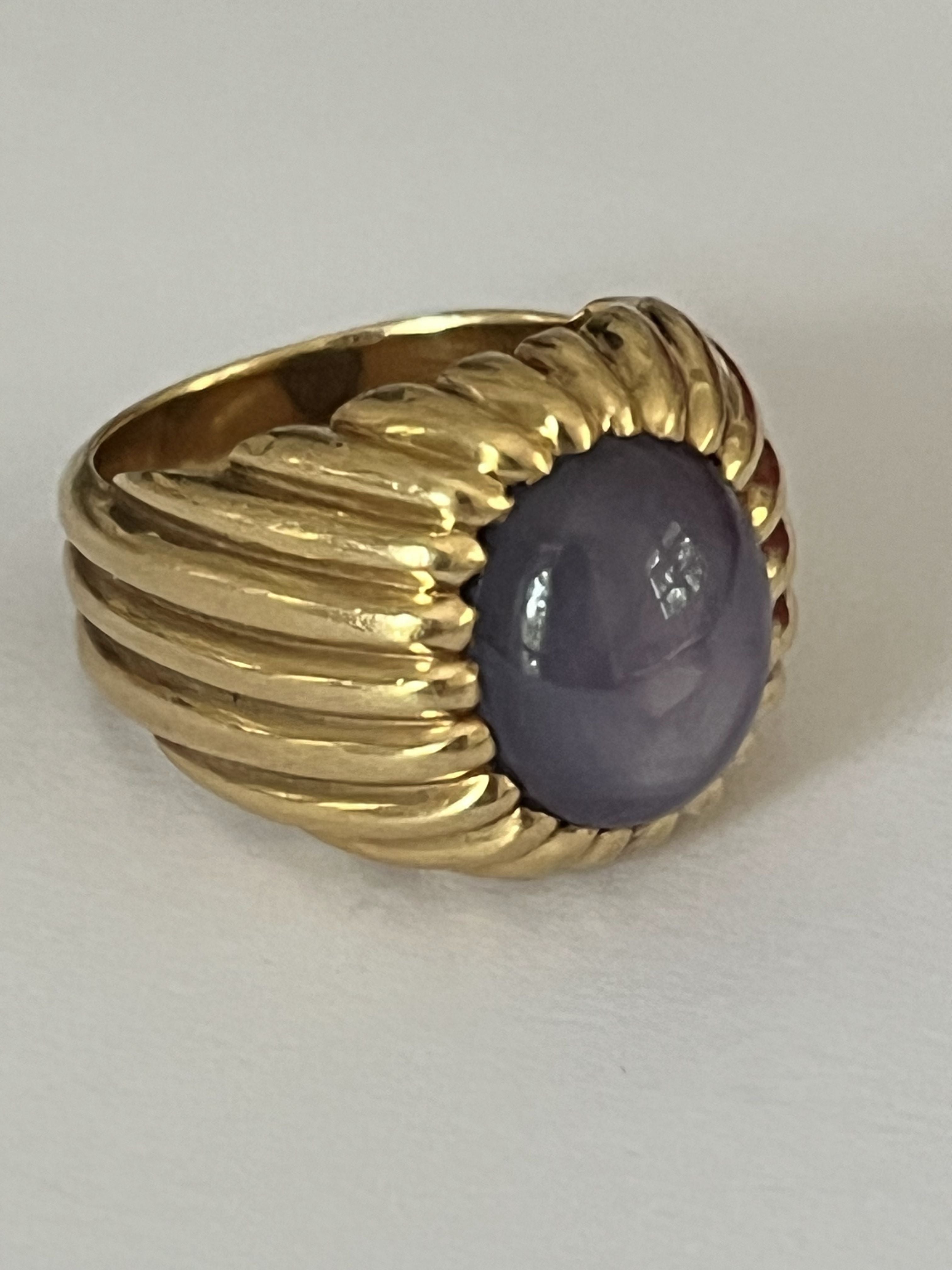 6679 - Bague Godronnée Or Jaune Saphir Etoilé