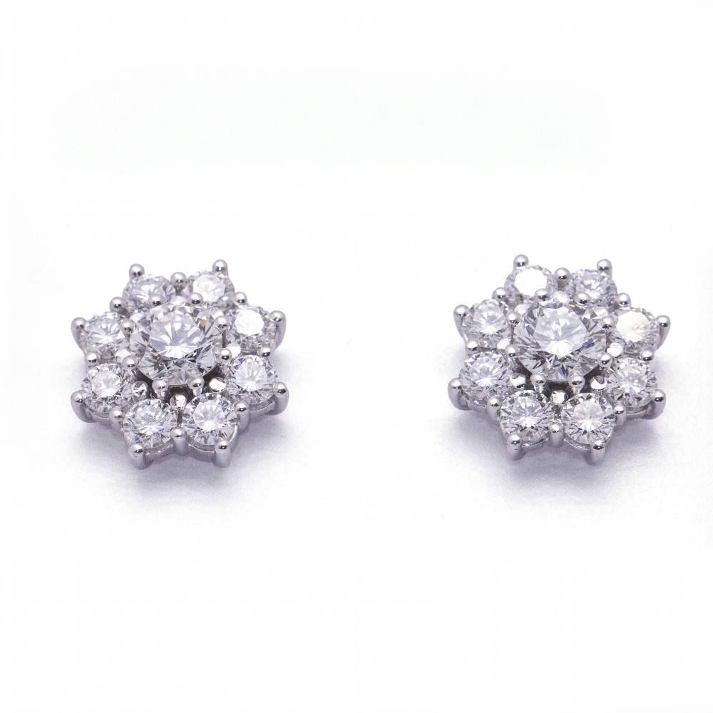 Boucles d'oreilles ROSETON en or blanc et diamants