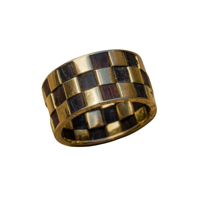 Bague VAN CLEEF & ARPELS en or jaune et bois d'ébène