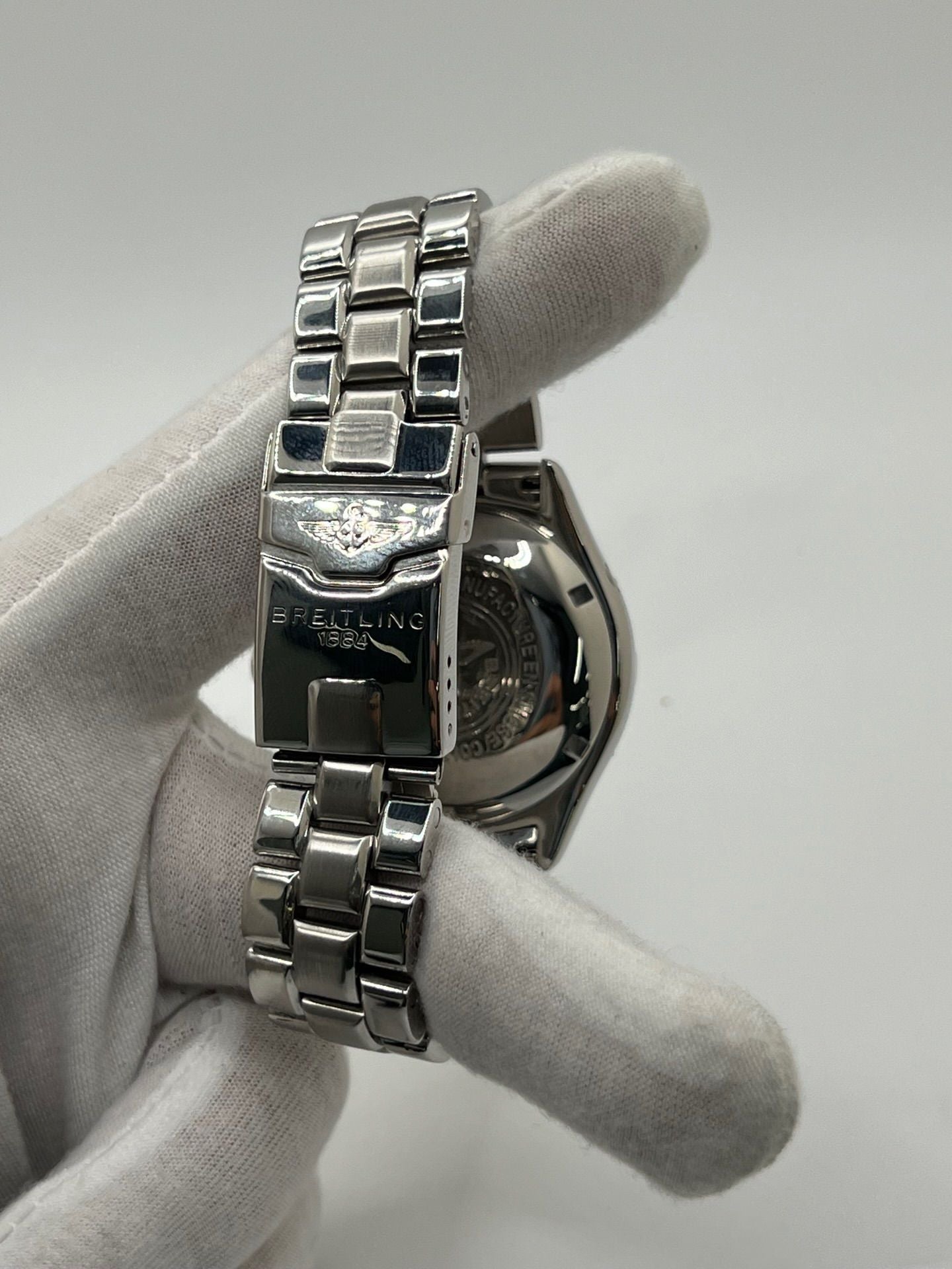 Breitling Superocean Automatic A17040