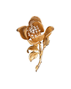 Broche Fleur en or et diamants