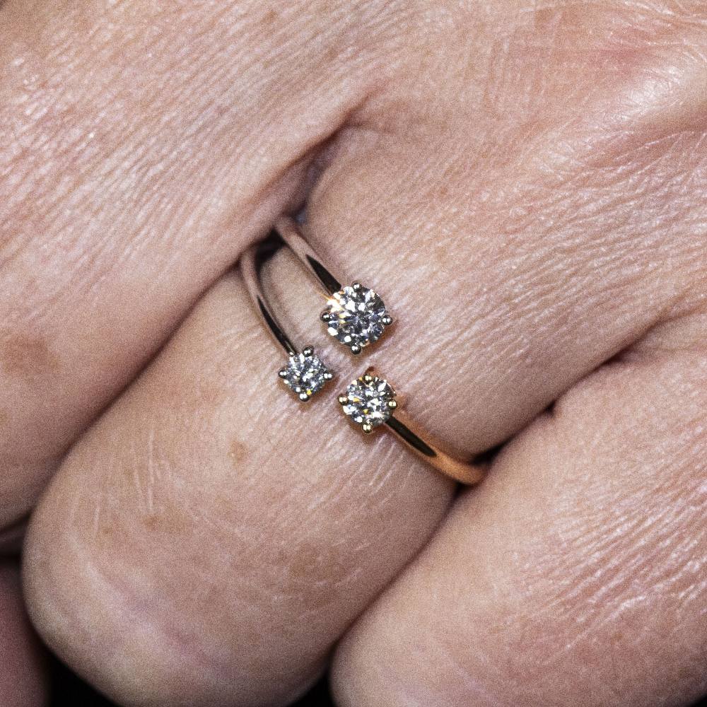 Ring TRIO in diamond