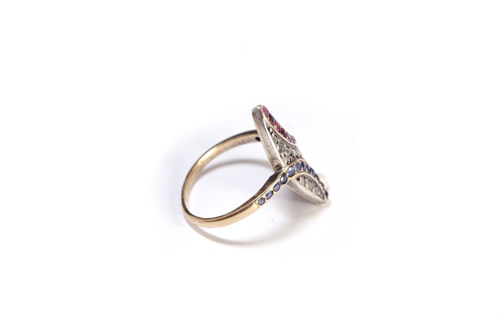 Bague marquise patriotique en or