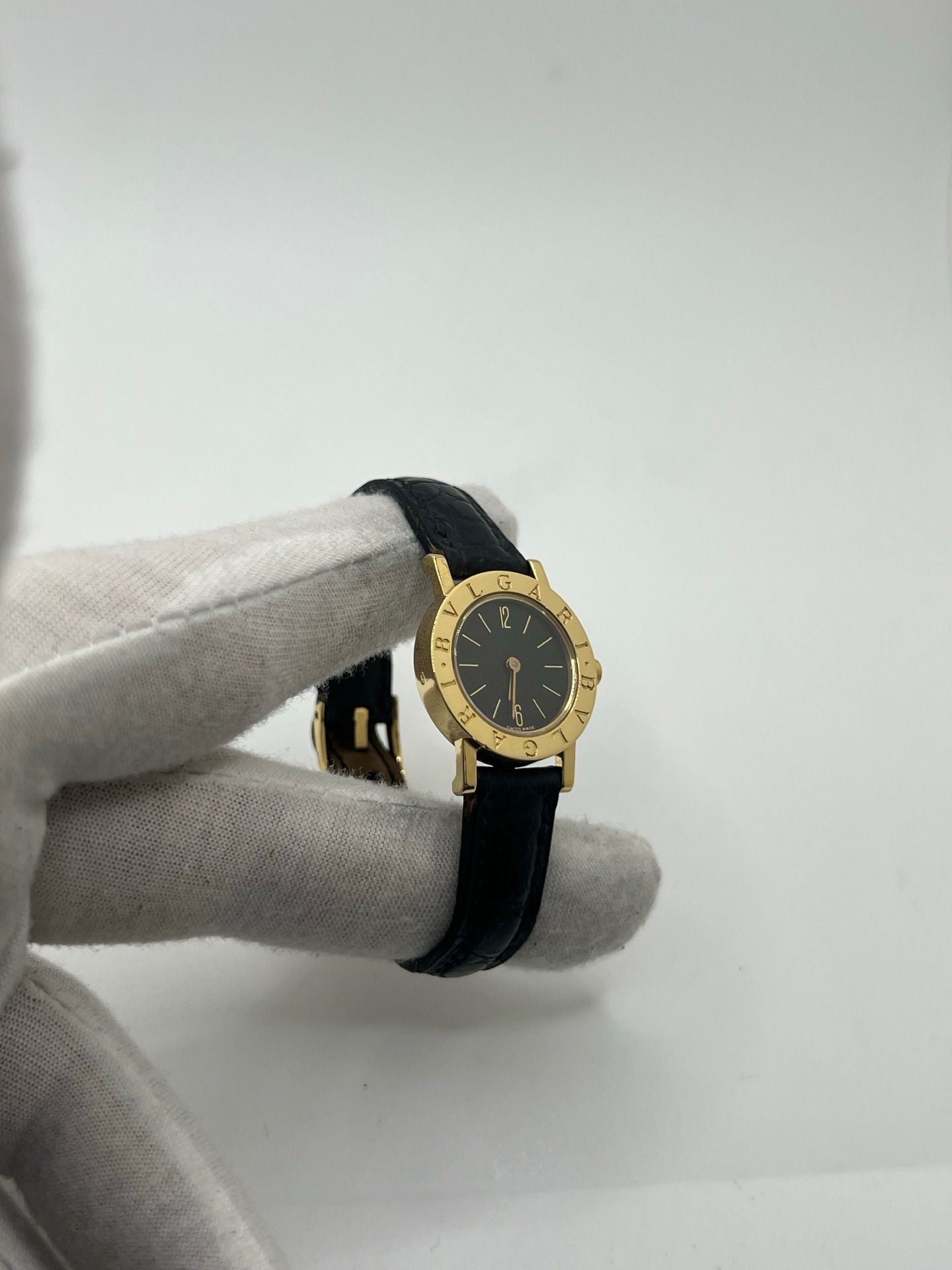 Montre BULGARI Bulgari Lady en or jaune et cuir