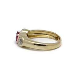 Bague - Or, Saphir rose Et Diamants