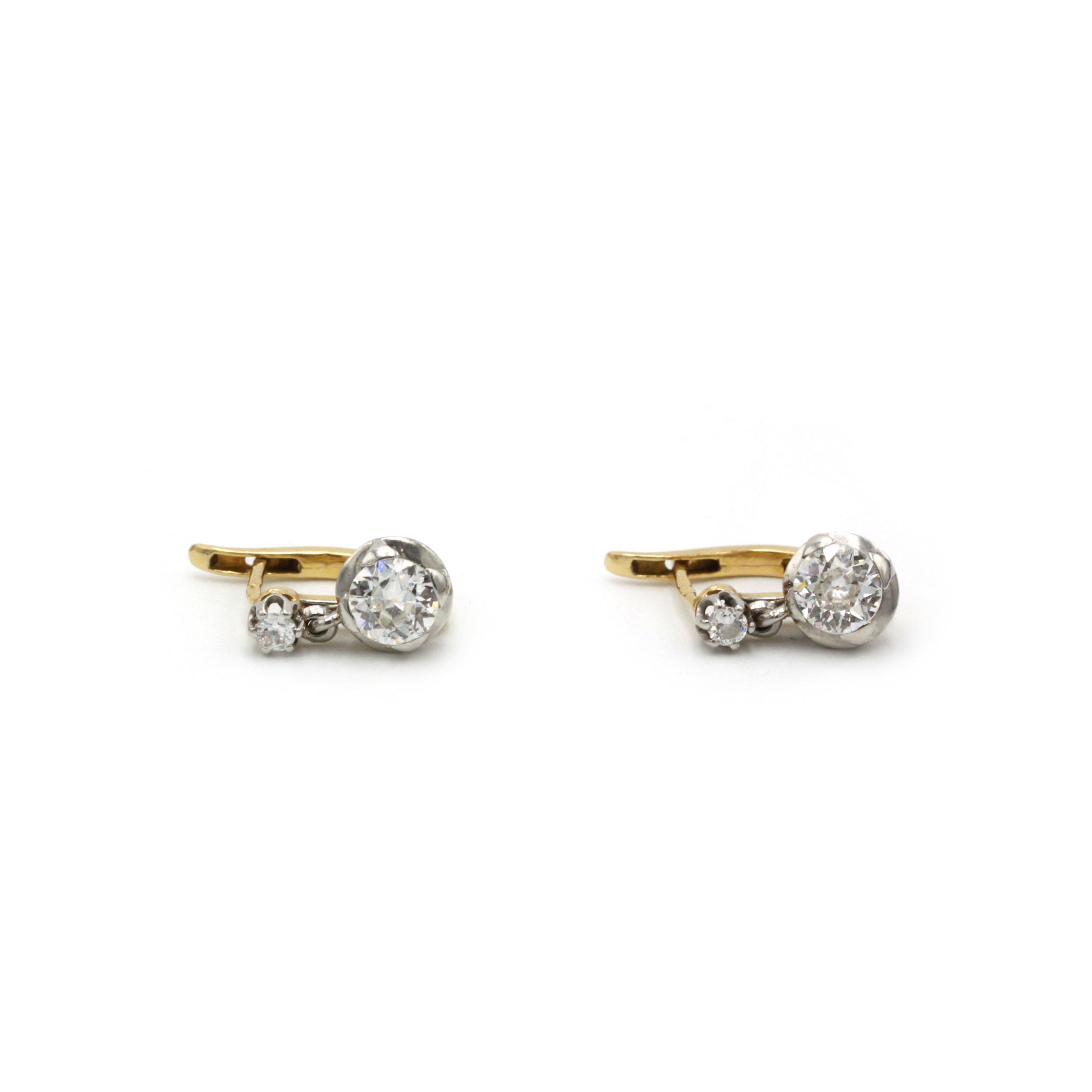 Boucles d'oreilles Dormeuses - Or, Platine & Diamants