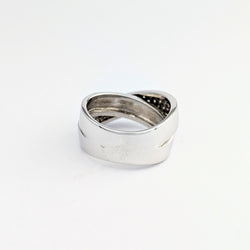 Bague en or blanc et diamants