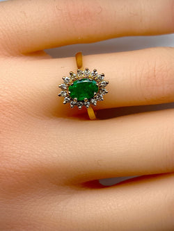 18k Gold Emerald and Diamond Daisy Ring