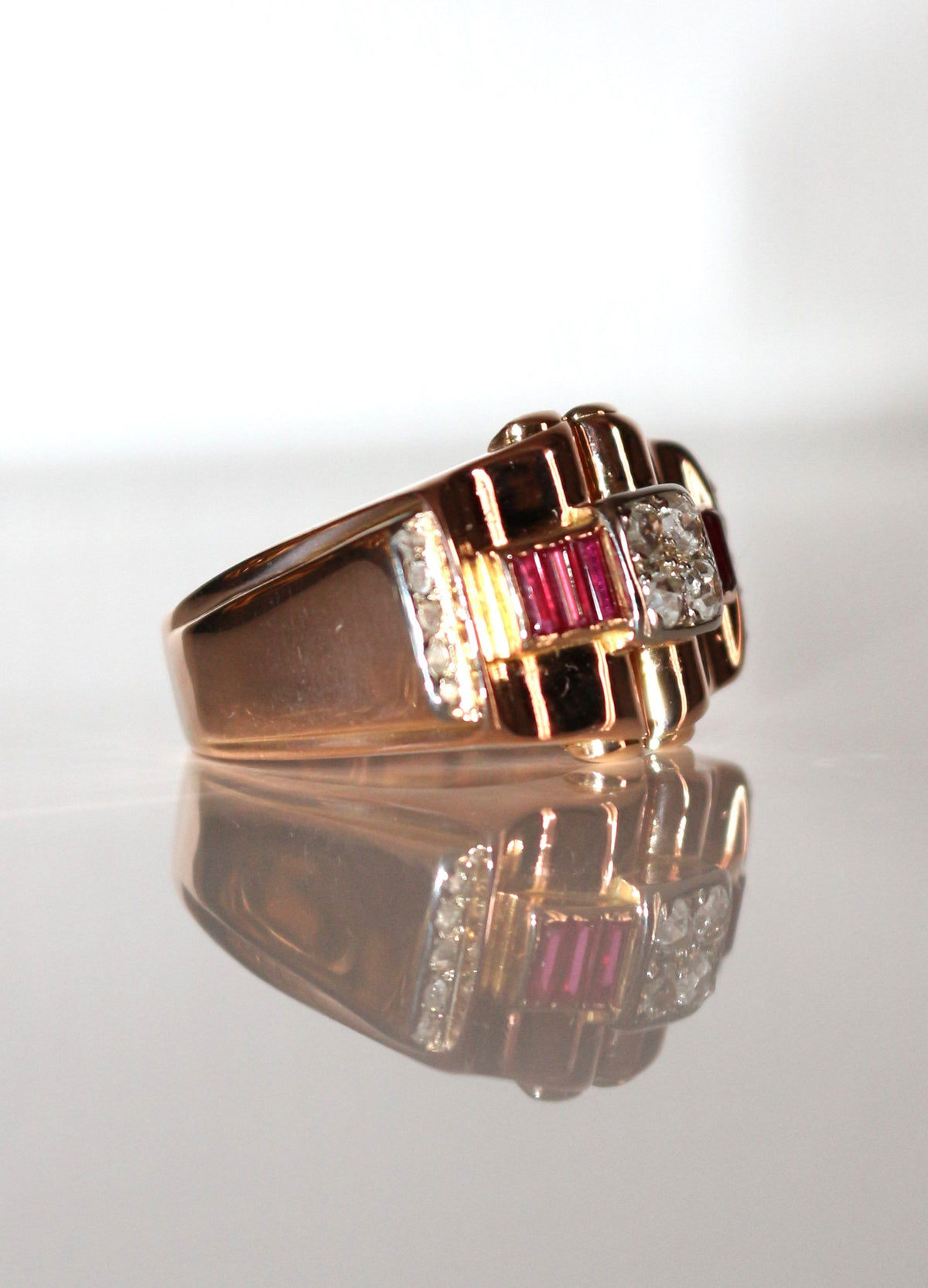 Bague Tank rubis diamants