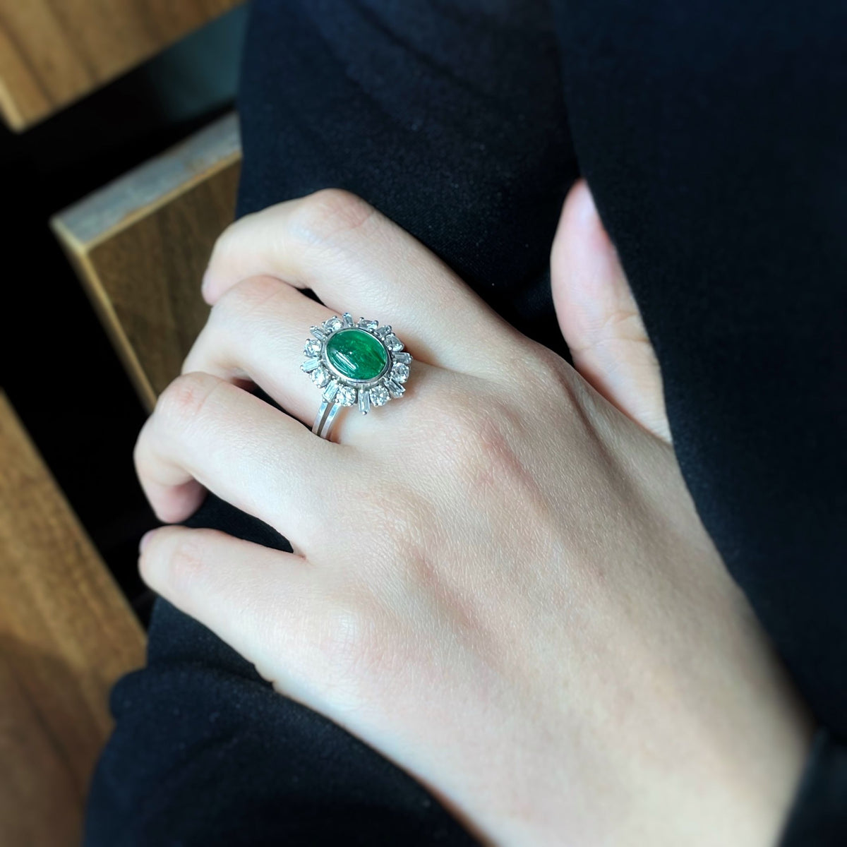 Bague - Or, Emeraude Et Diamants