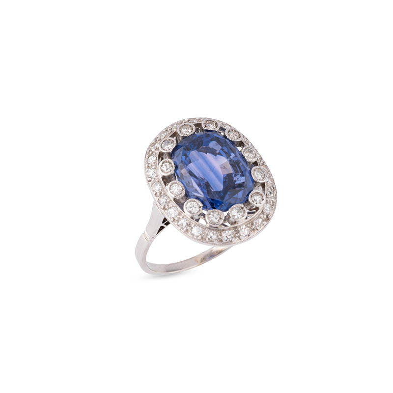 Ring in white gold, Ceylon sapphire and diamonds