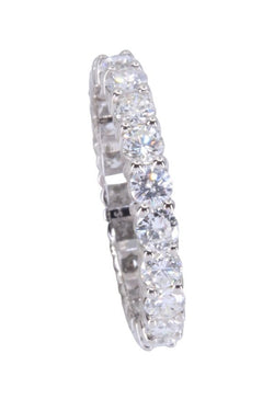 Alliance diamants en or blanc